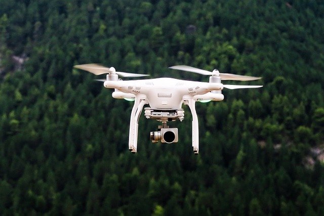  A model that has essential rugged features for professional photography drones allowing outdoor photography.