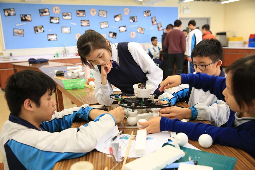 Students making drones.